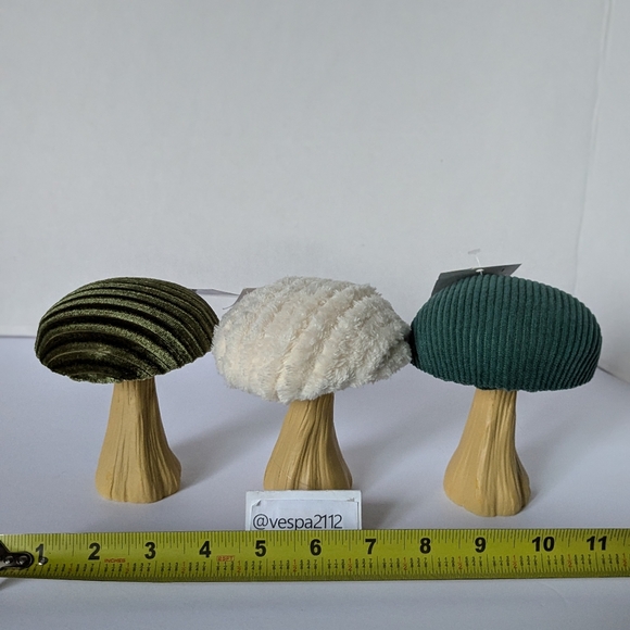 Target Bullseye Playground Mushroom Fall Fabric Set Of 3 Green Harvest Decor **P - Picture 6 of 7